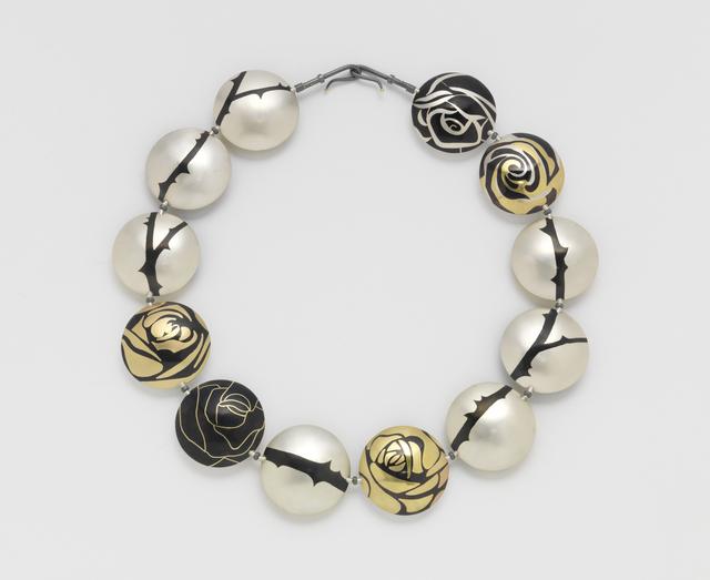 Suzan Rezac. Jewelry. Inlay. "A Dozen Roses" . Reversible necklace. Brass, shakudo, 18K gold, shibuichi, silver.